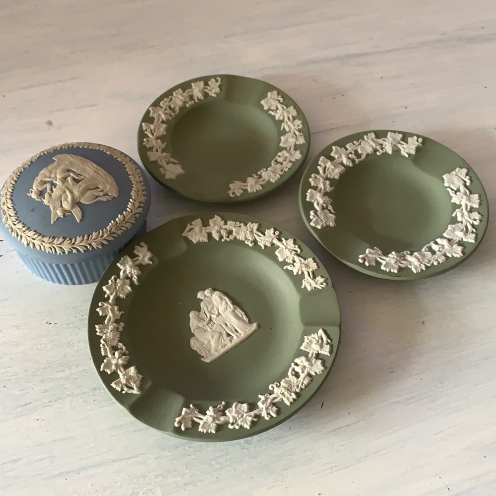 Vintage porcelain